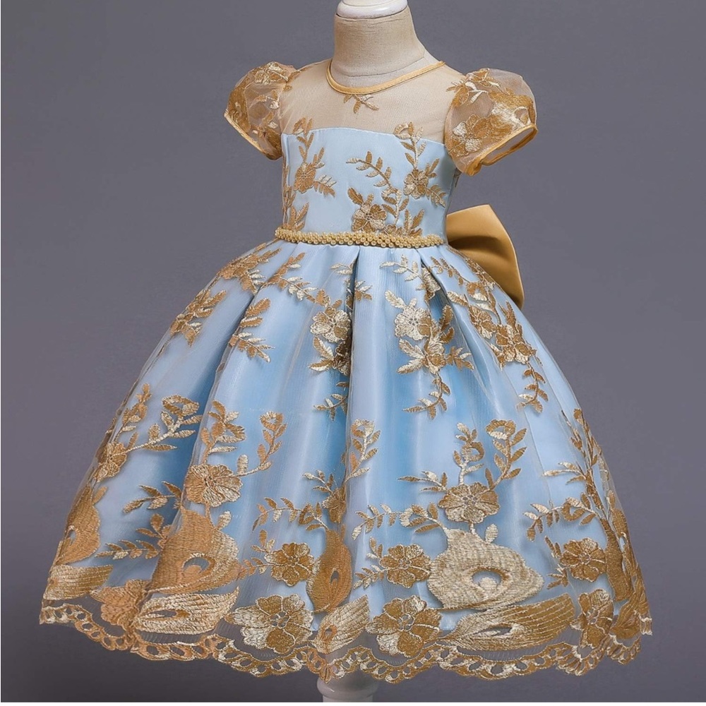 Girls 5-6 years old dress blue and yellow short sleeve